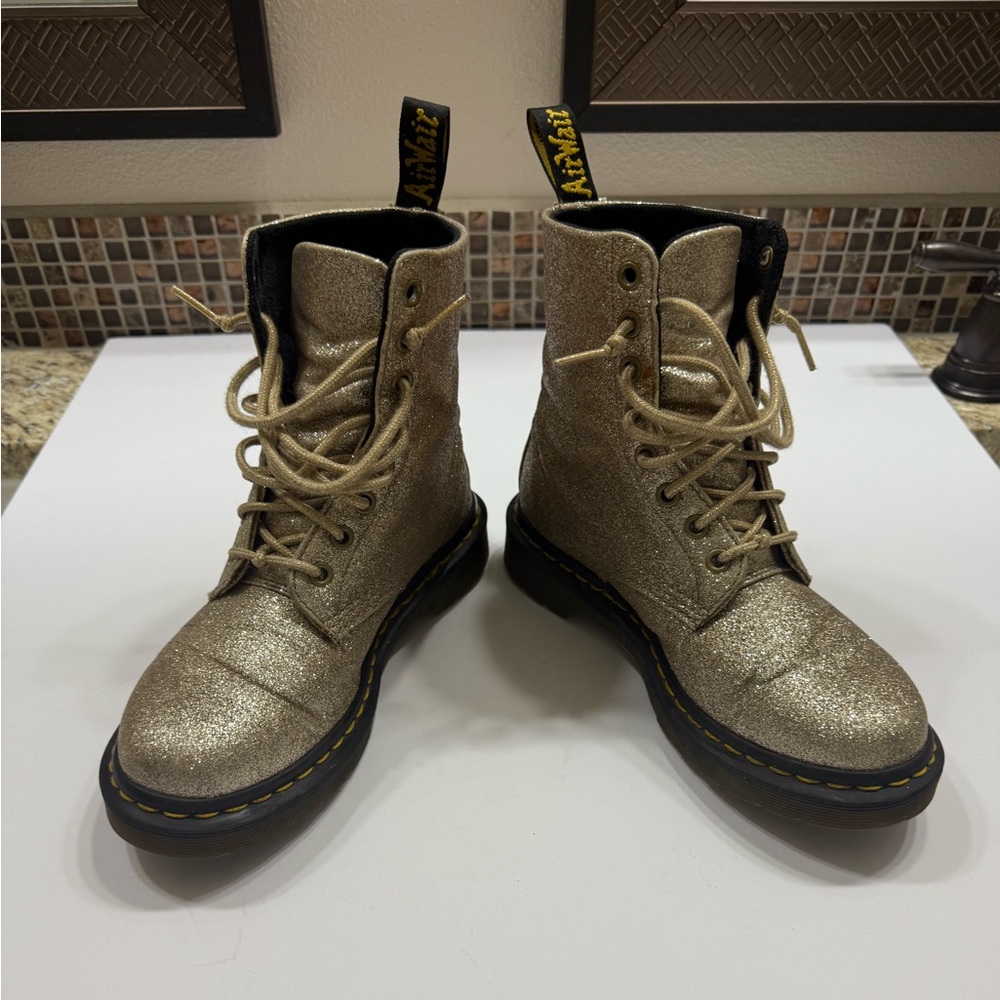 Dr Martens Gold Glitter 1460 Pascal Ankle Boots Women’s 6 Shoes
